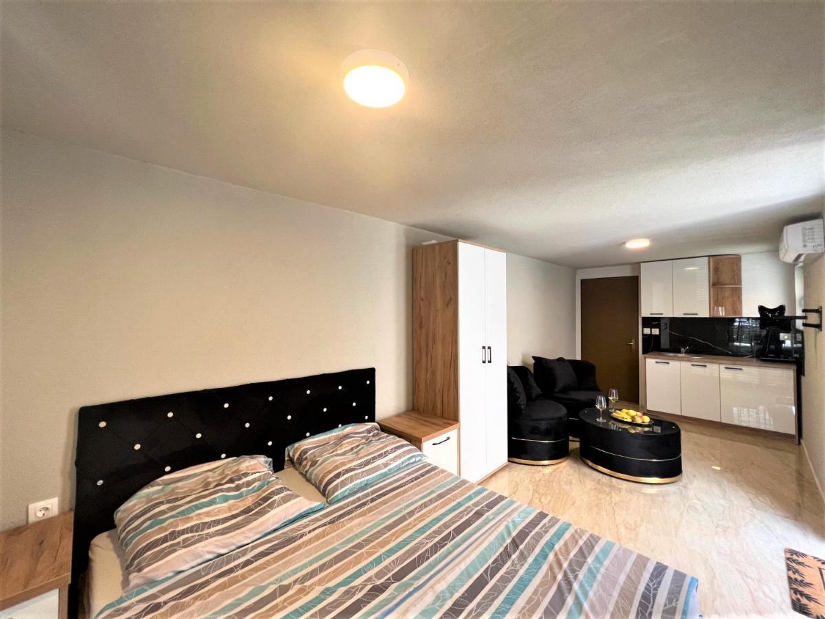 Apartments Melek Medulin Zewnętrze zdjęcie