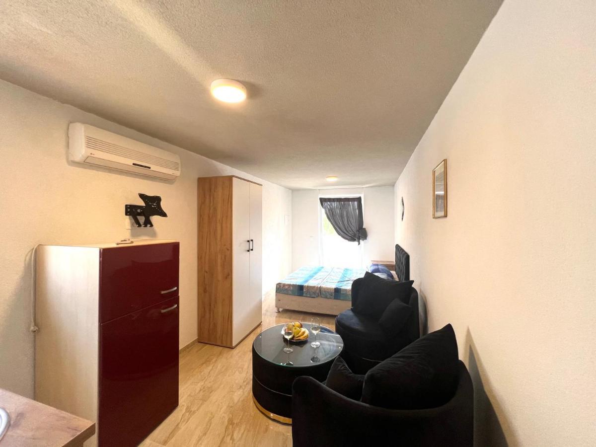 Apartments Melek Medulin Zewnętrze zdjęcie