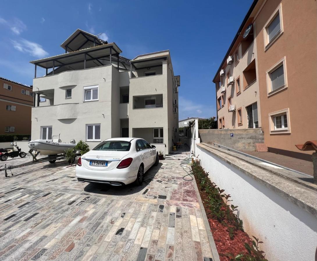 Apartments Melek Medulin Zewnętrze zdjęcie