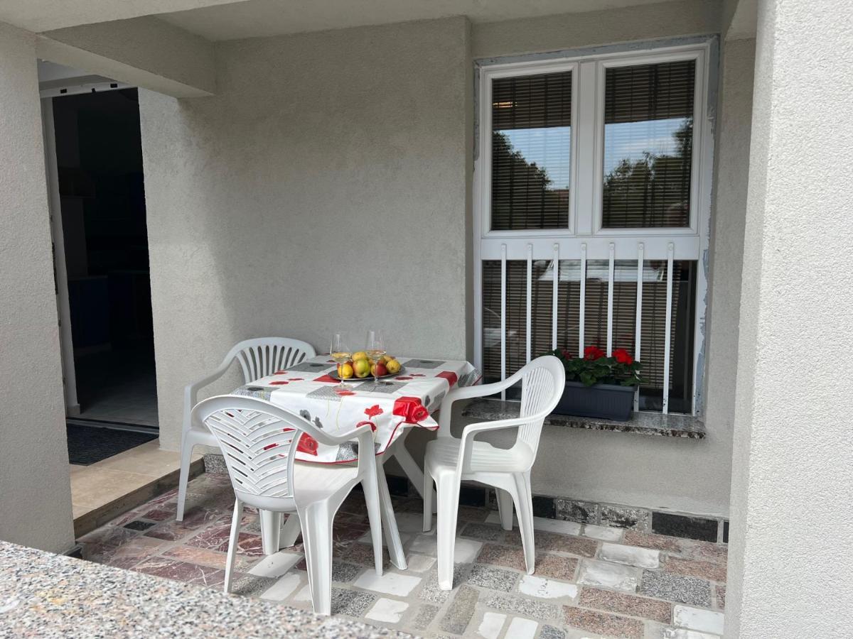 Apartments Melek Medulin Zewnętrze zdjęcie