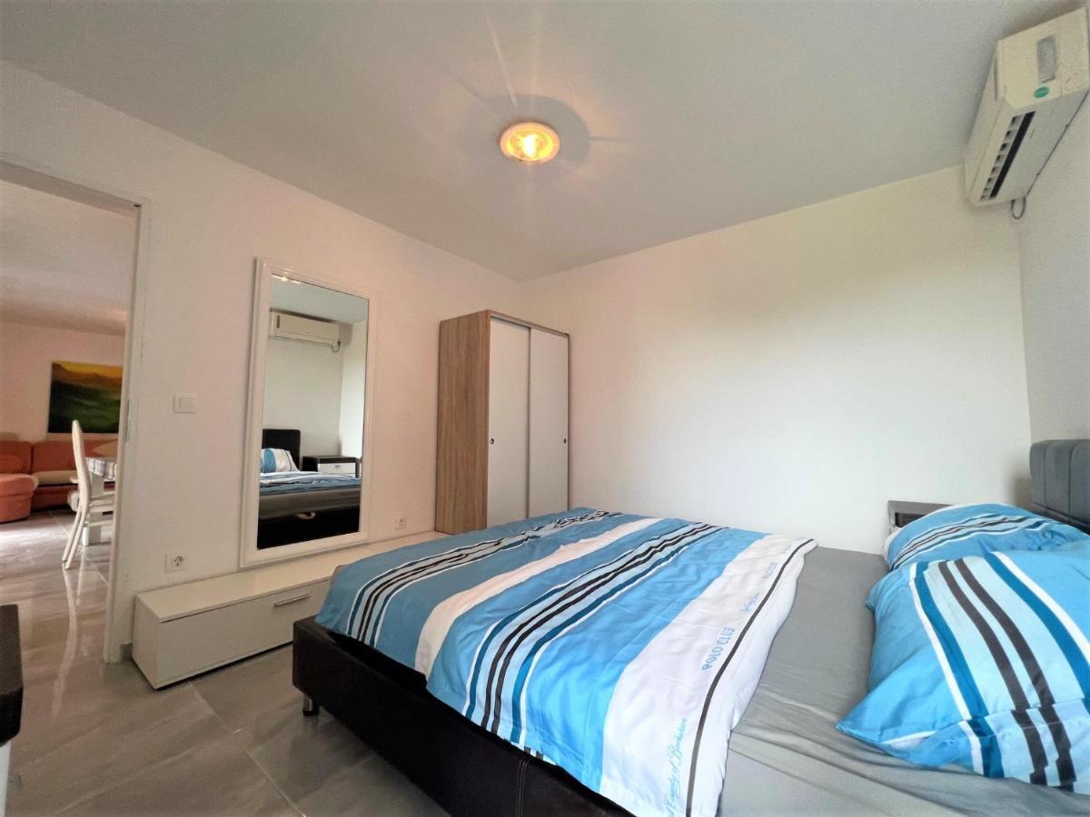 Apartments Melek Medulin Zewnętrze zdjęcie