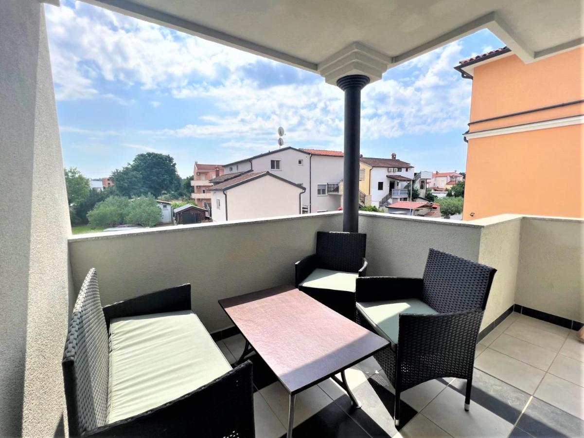 Apartments Melek Medulin Zewnętrze zdjęcie