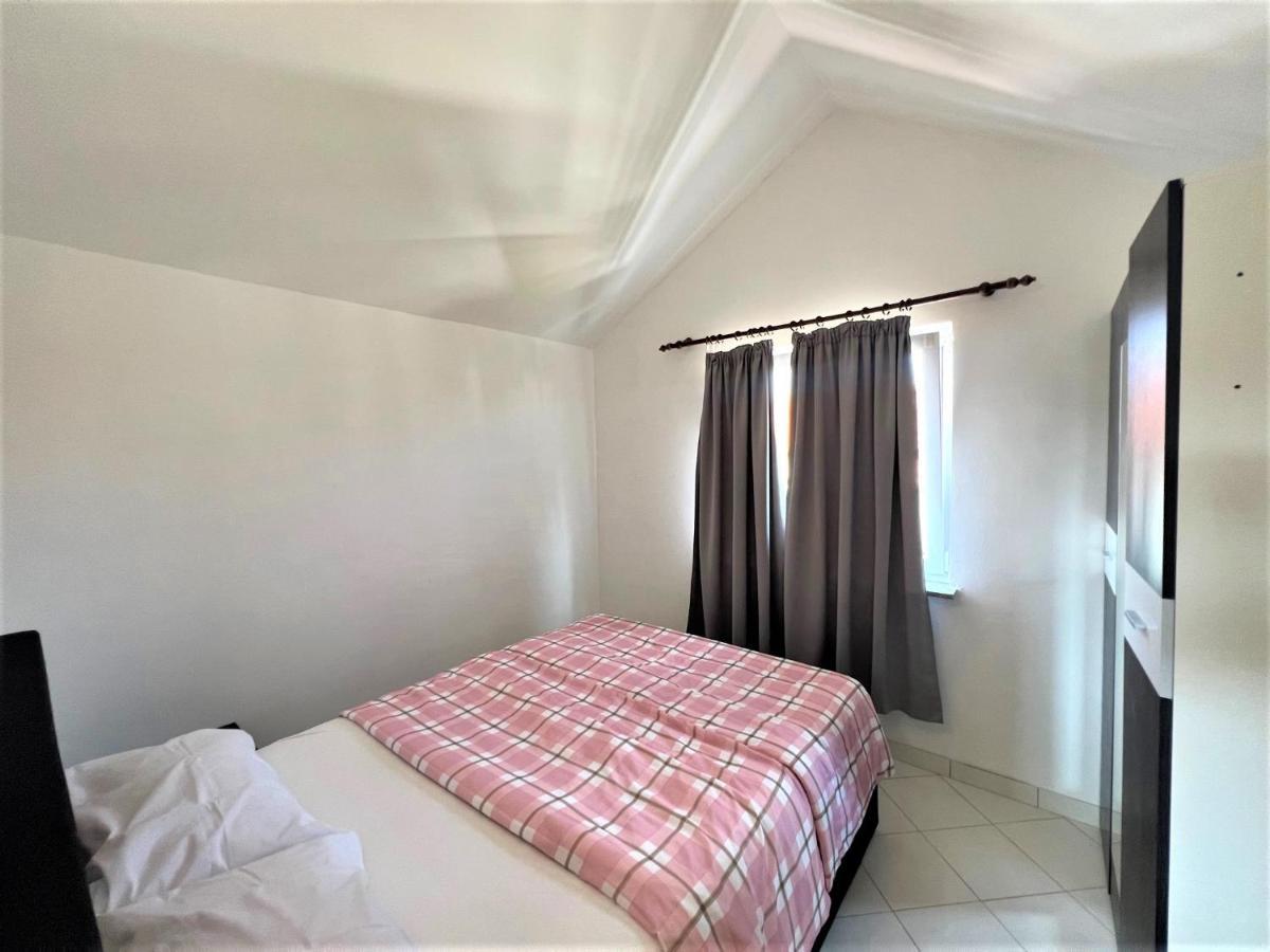 Apartments Melek Medulin Zewnętrze zdjęcie