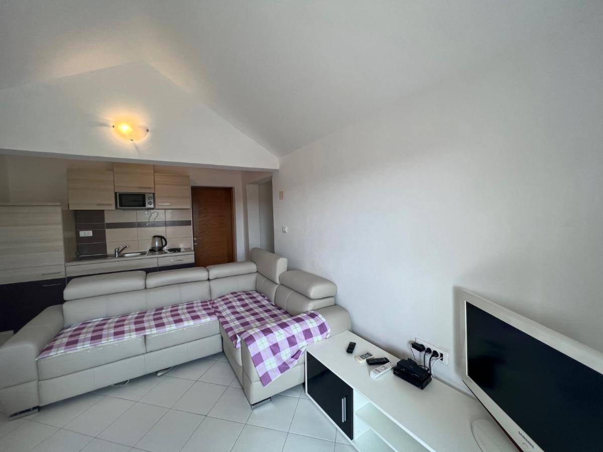 Apartments Melek Medulin Zewnętrze zdjęcie