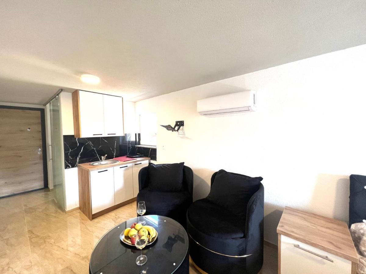 Apartments Melek Medulin Zewnętrze zdjęcie